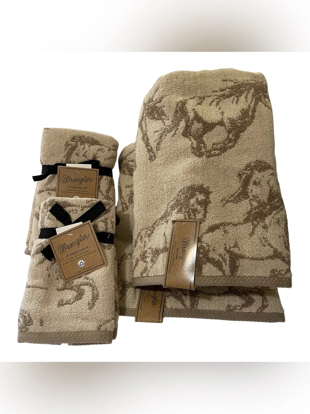 Wrangler “Horse” Towel Set: 2 Bath, 2 Hand & 2 Fingertip Towels - NWT **